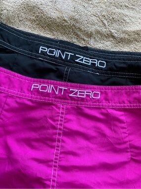Point Zero Ocean board surf shorts 2 pairs size small